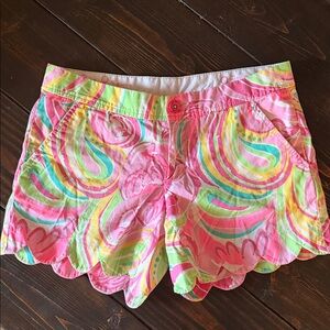 Lilly Pulitzer Scalloped Hem Buttercup Shorts